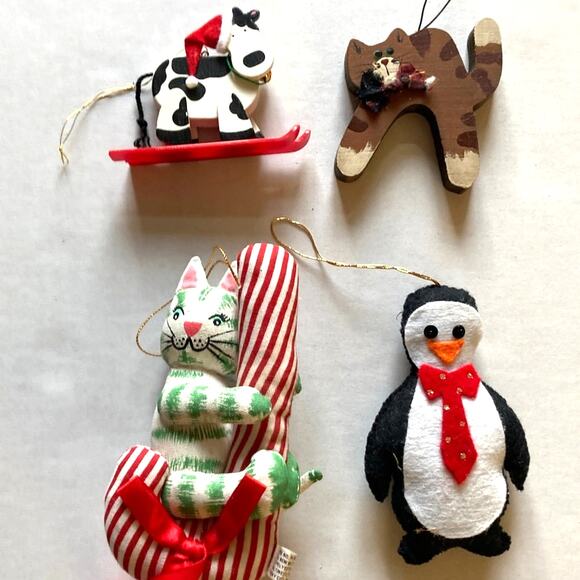 25 Assorted Ornaments Festive Holiday Ornament Set - Red, White, Green Used - Picture 2 of 7